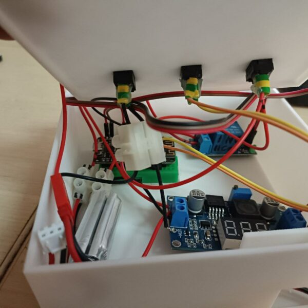 photo_2025-11-04_22-04-00